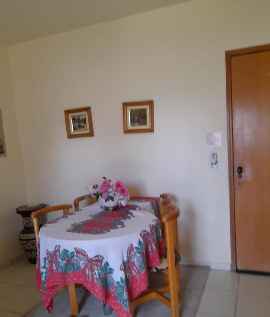 Residencial Thermas Do Bandeirante Caldas Novas Esterno foto